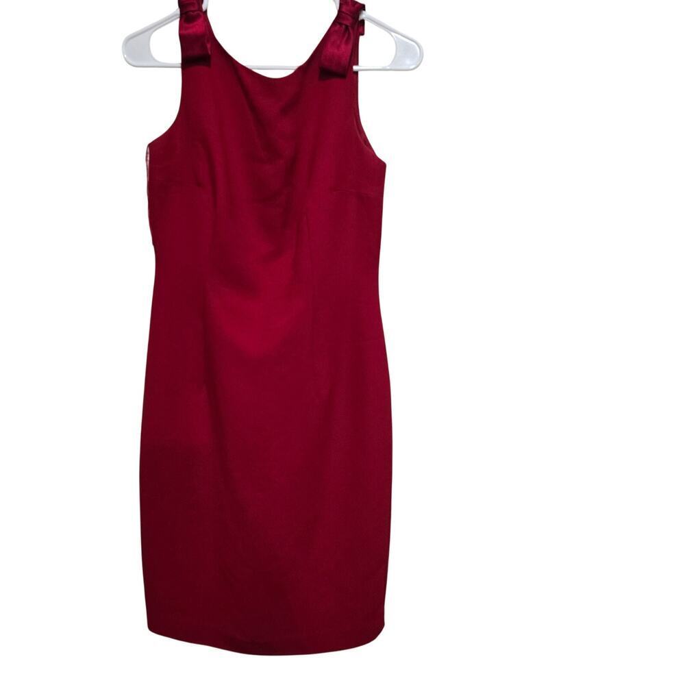 Maggy London Red Bow Shoulder Sheath Dress Size 4 Cocktail